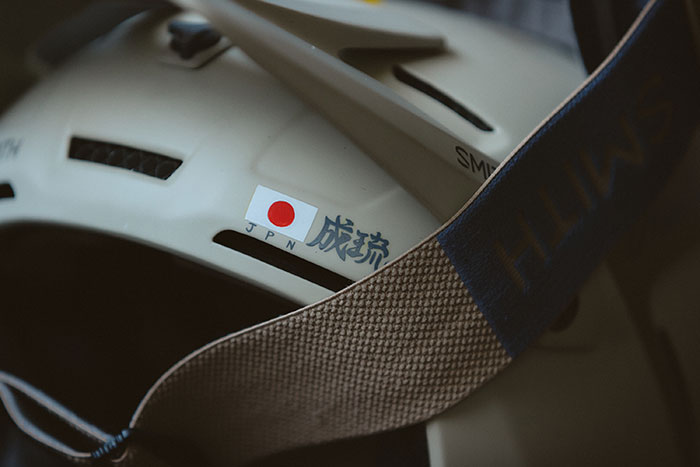 BMXレーシング選手の高崎成琉(なる)さんのヘルメットの写真