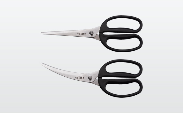 サーモス初のキッチンバサミが新登場！調理台を汚さず衛生的に使える『キッチンバサミ（KK-HS001/KK-HC001）』8月21日新発売