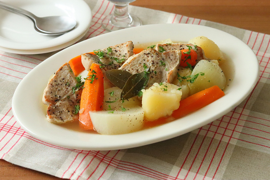 豚肩ロースと冬野菜のボリート(イタリアンおでん)画像