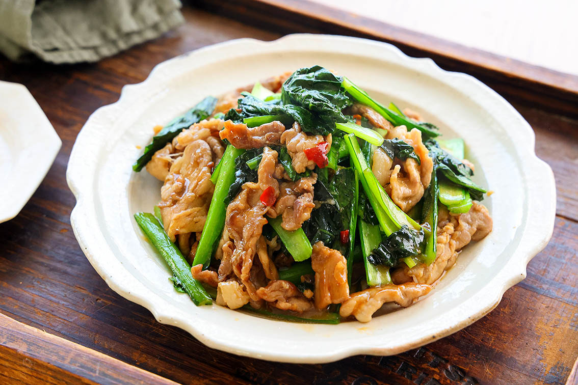 豚肉と小松菜のピリ辛中華炒めの盛り付け写真