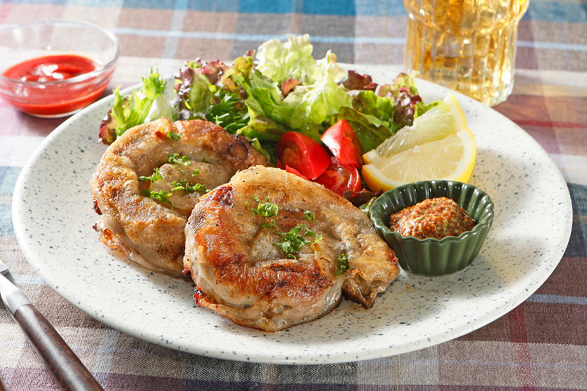 ライスペーパー ぐるぐるソーセージの盛り付け写真