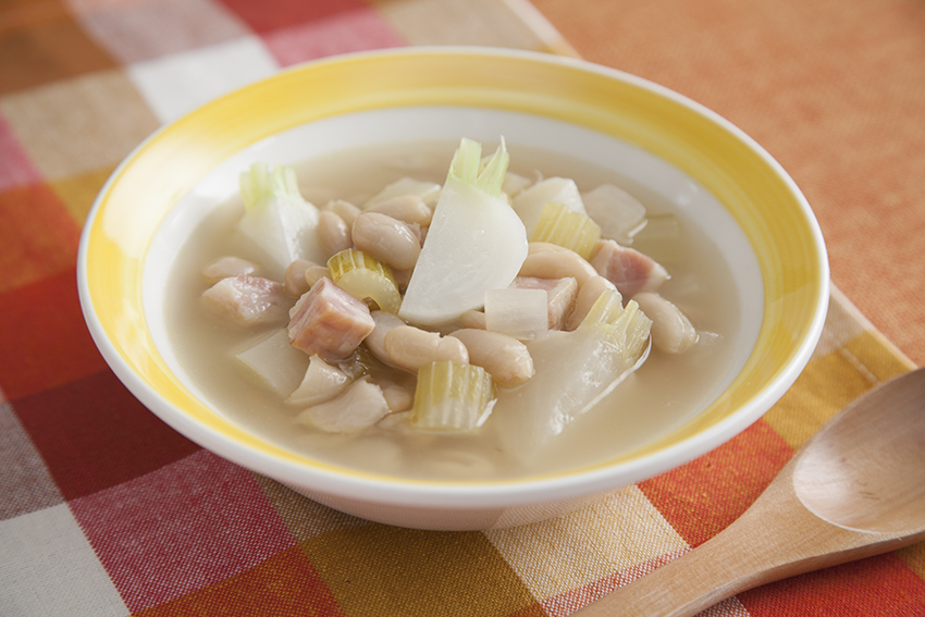かぶと白インゲン豆のスープ