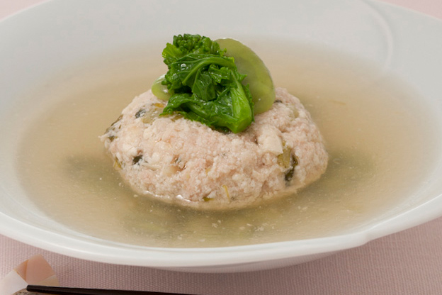 春野菜のふんわりハンバーグ