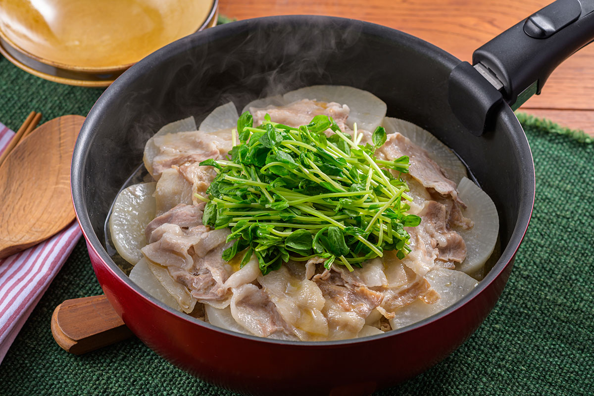 豚バラ大根の白だしおかず鍋の出来上がり写真