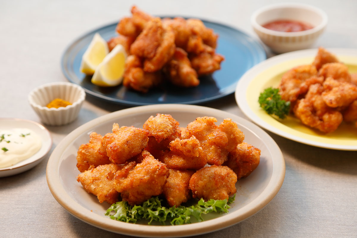 唐揚げ３種盛り（ささみ・むね・もも）の盛り付け写真