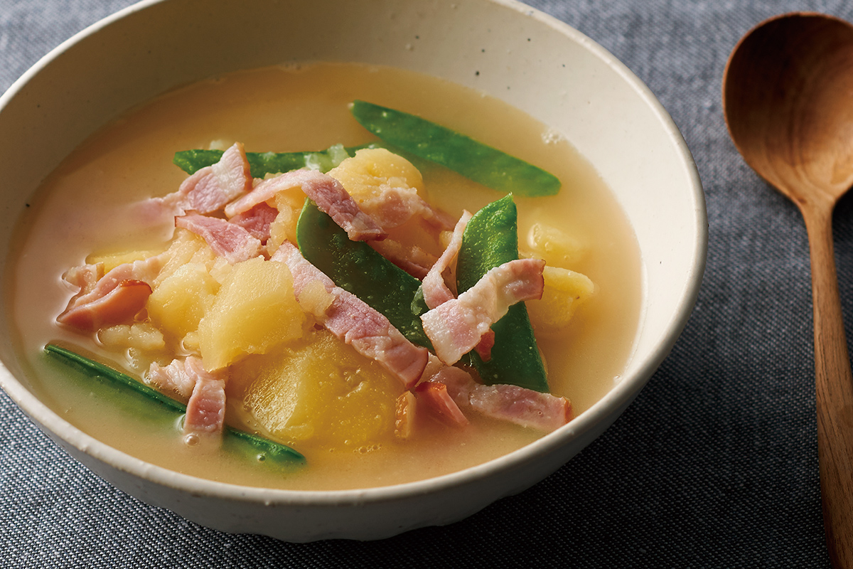 ごろごろじゃがいものおなかいっぱいスープ