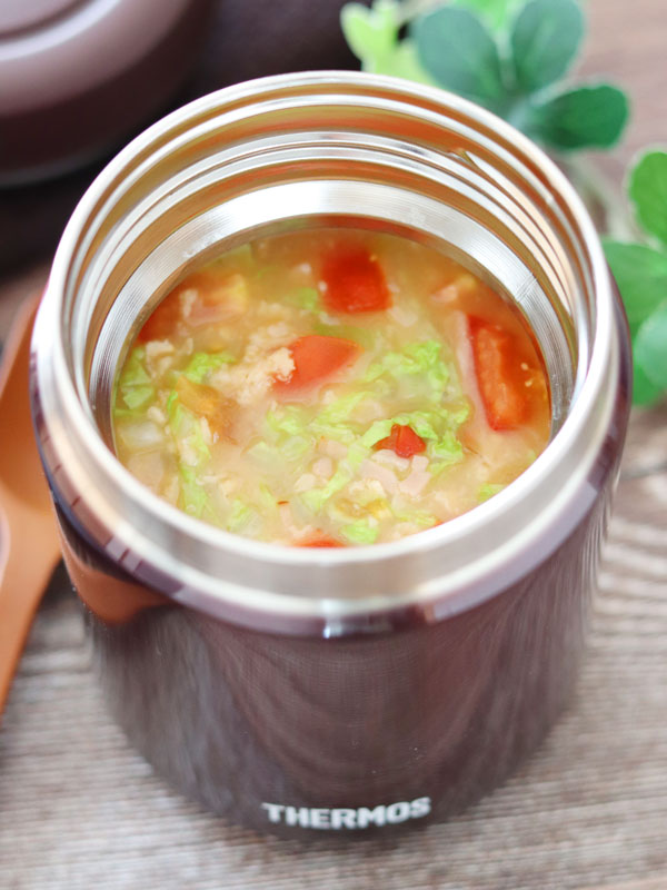 ヘルシー美味しい 白菜とベーコンのオートミールトマト中華 スープジャーレシピ レシピ サーモス 魔法びんのパイオニア