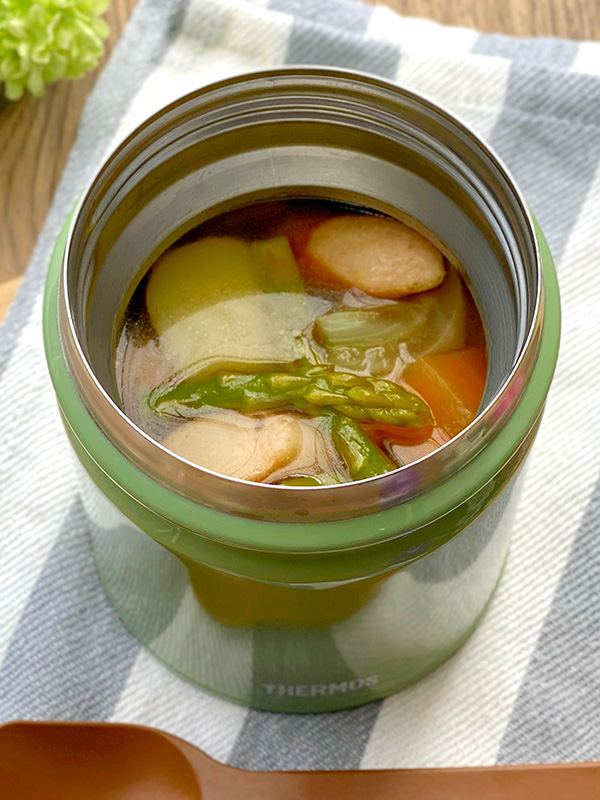 春野菜たっぷりカレーポトフ スープジャーレシピ レシピ サーモス 魔法びんのパイオニア 春野菜たっぷりカレーポトフ スープジャーレシピ レシピ サーモス 魔法びんのパイオニア
