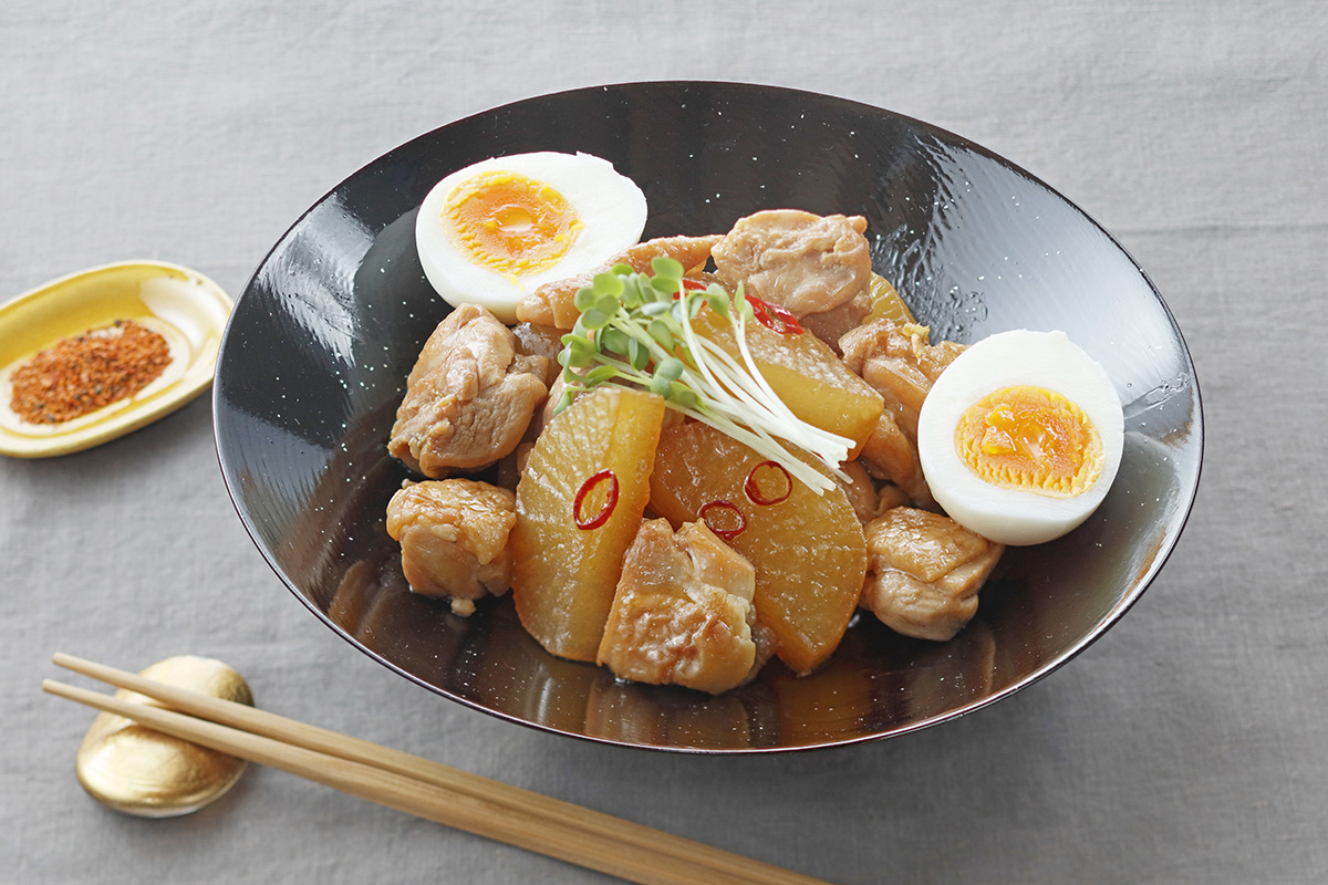 と 煮物 の 大根 鶏肉