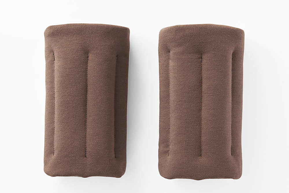 手首あったかビーズウォーマー（ブラウン／チャコール）