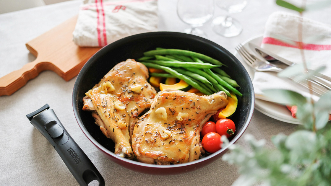 フライパン＋完成料理写真（イメージカット）